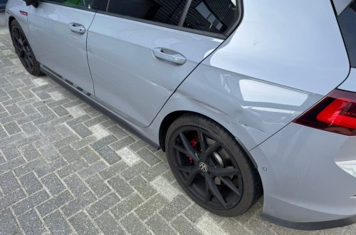 Kras en deuk SMART repair op achterzijde